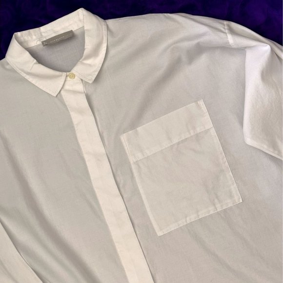 Everlane White Button Down Shirt - Picture 2 of 6